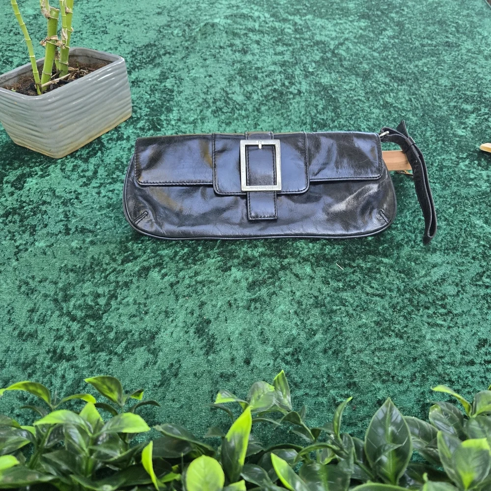 Kenneth Cole Reaction Black Leather Cosmetic Clutch 395
